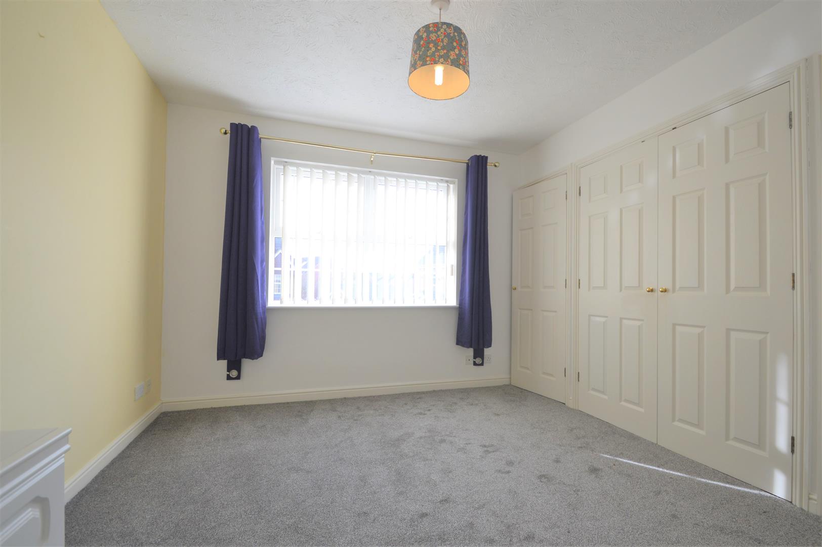 2 Walnut Close, Miskin , CF72 8RZ